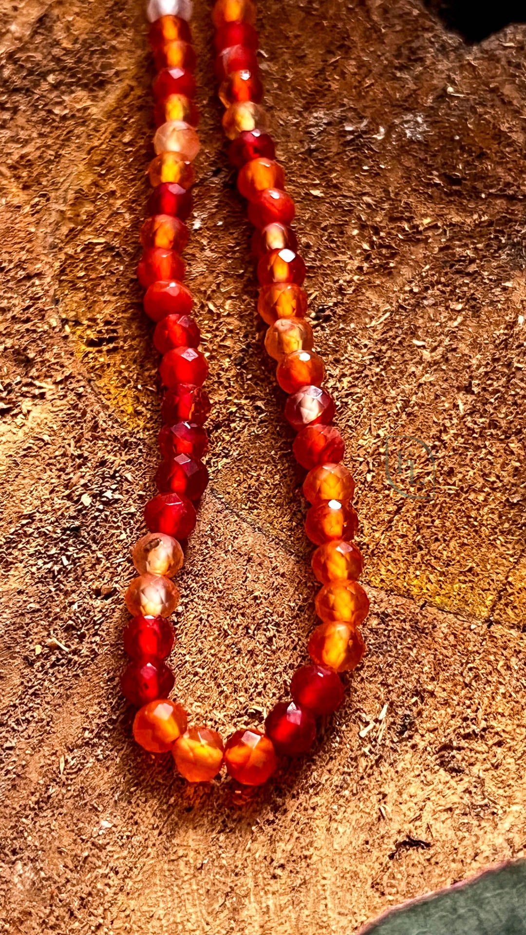 Collar de Cornalina Facetada