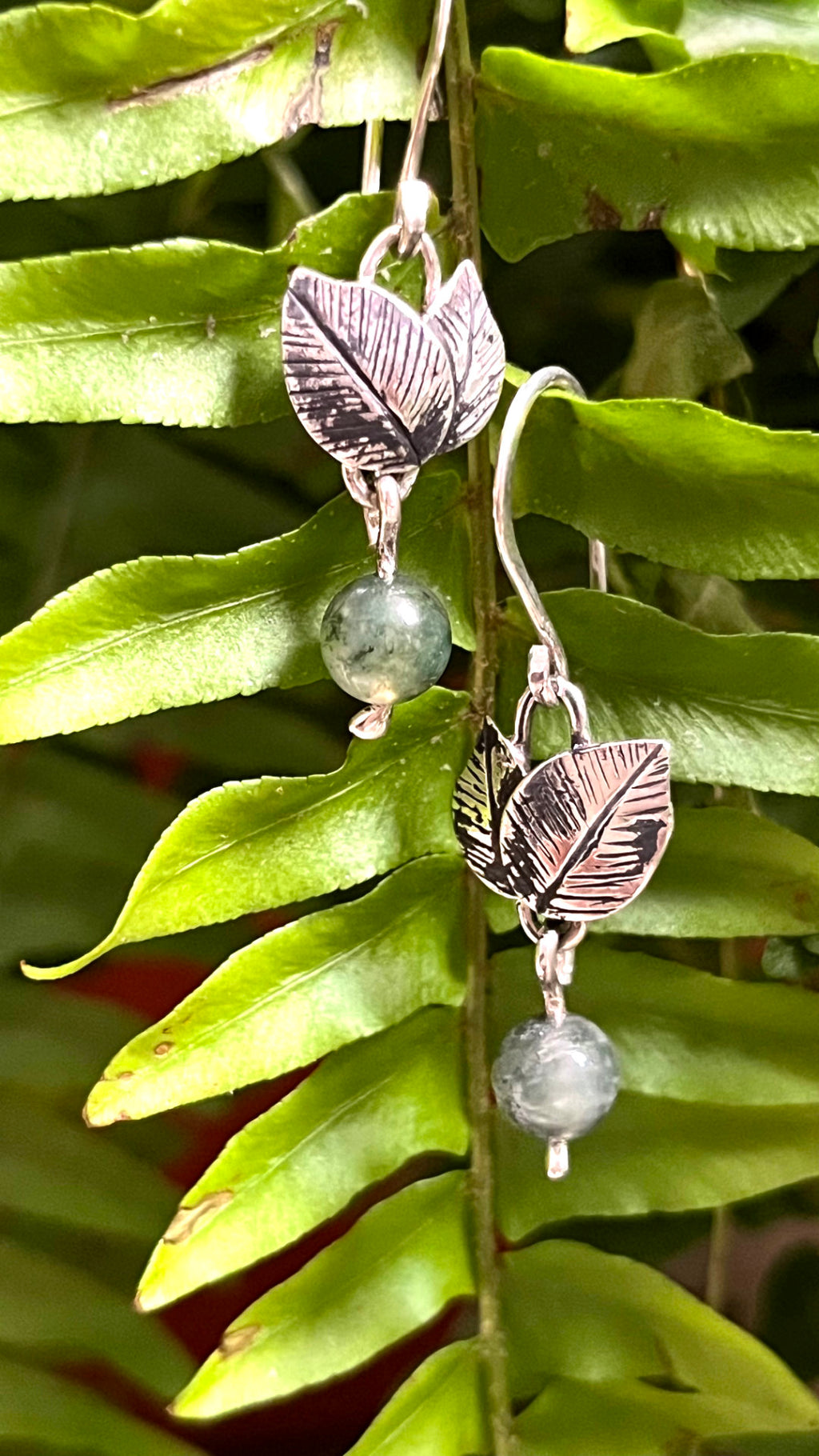 Set de aretes y dije de Ágata Musgosa