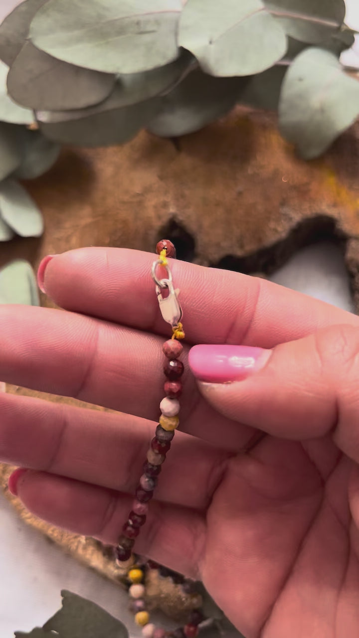 Collar Mookaite Facetada