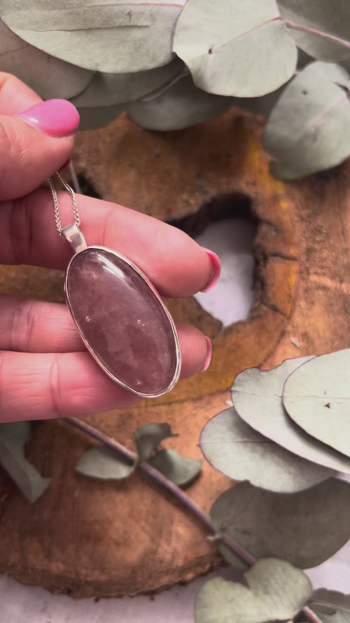 Dije de plata esterlina con Cuarzo Fresa